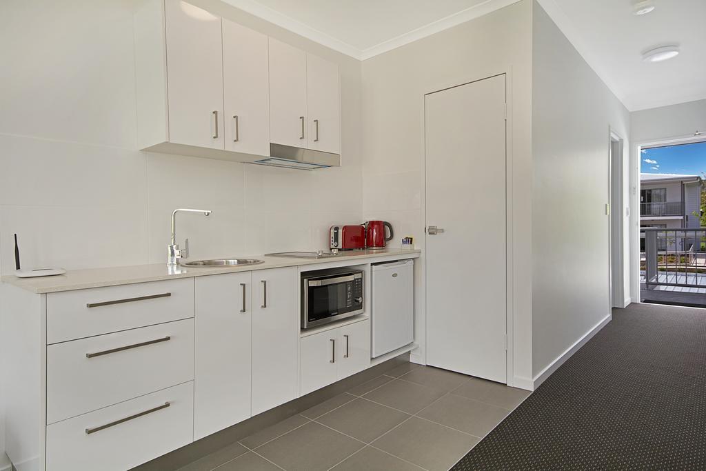 Cooroy Luxury Motel Apartments Room photo